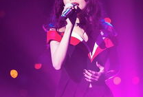 张韶涵的背景,从音乐才女到励志偶像的蜕变之路