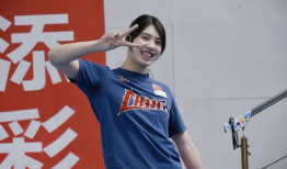 付金丹生活照,生活照中的优雅与魅力