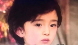 杨幂小时候图片,杨幂小时候的可爱瞬间