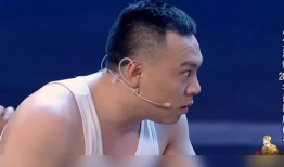 宋小宝碰瓷背景